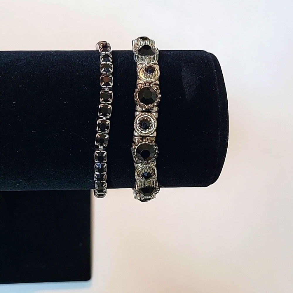 VINTAGE black/ silver tone Bracelet with stretch, double set, set of 2, Crystal